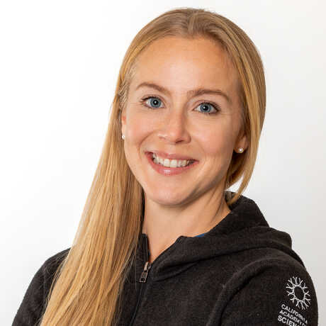 Rebecca Albright headshot.
